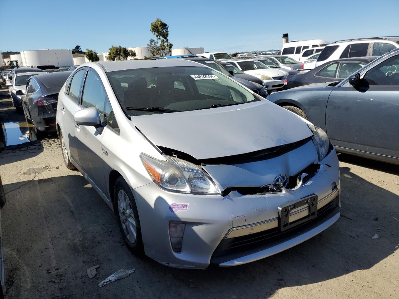 Photo 3 VIN: JTDKN3DP4F3068487 - TOYOTA PRIUS 