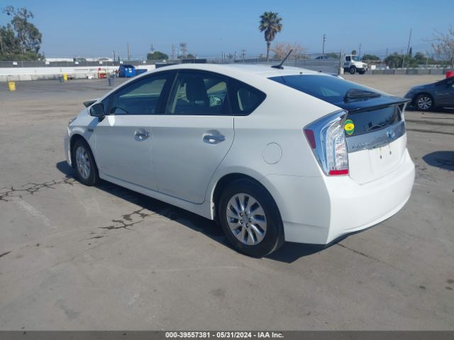 Photo 2 VIN: JTDKN3DP4F3071535 - TOYOTA PRIUS PLUG-IN 