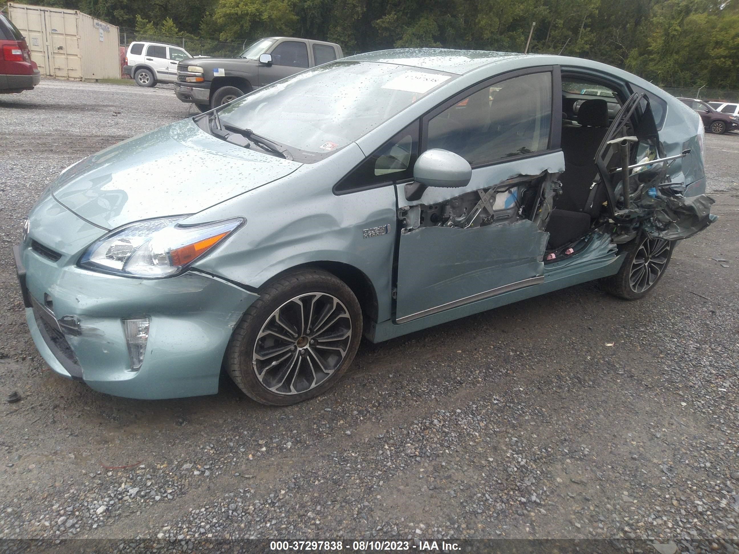 Photo 1 VIN: JTDKN3DP5D3047726 - TOYOTA PRIUS 