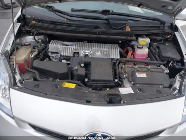 Photo 9 VIN: JTDKN3DP5F3073746 - TOYOTA PRIUS PLUG-IN 