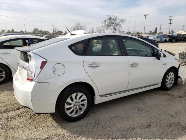 Photo 2 VIN: JTDKN3DP6D3041577 - TOYOTA PRIUS 