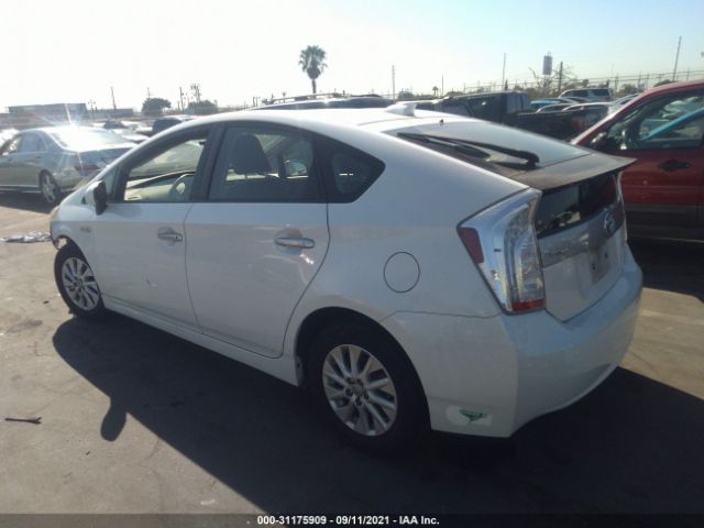 Photo 2 VIN: JTDKN3DP6D3044432 - TOYOTA PRIUS 