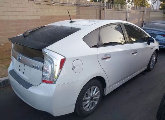 Photo 3 VIN: JTDKN3DP6E3055271 - TOYOTA PRIUS PLUG-IN 