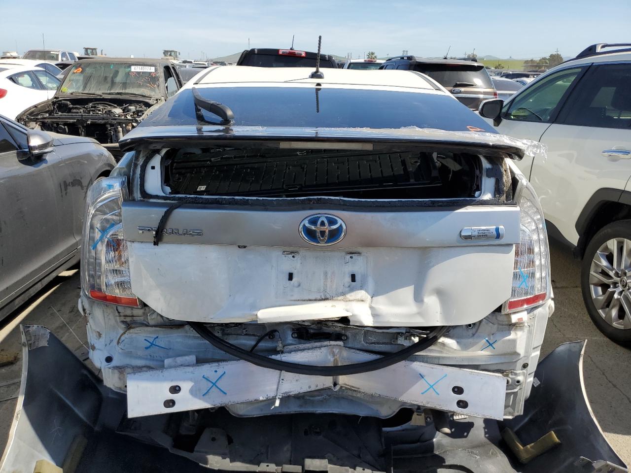 Photo 5 VIN: JTDKN3DP6E3063287 - TOYOTA PRIUS 