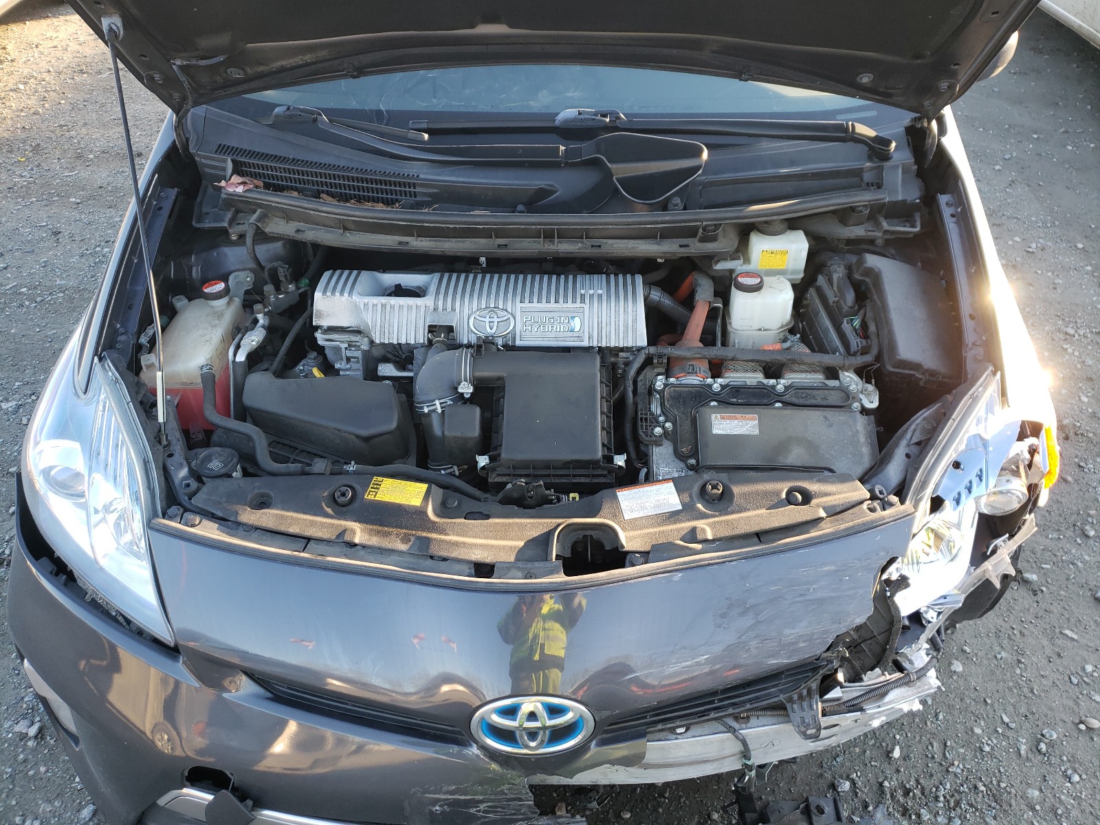 Photo 6 VIN: JTDKN3DP6F3073772 - TOYOTA PRIUS 