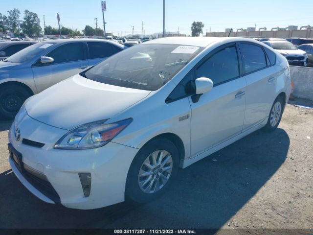 Photo 1 VIN: JTDKN3DP6F3074470 - TOYOTA PRIUS PLUG-IN 