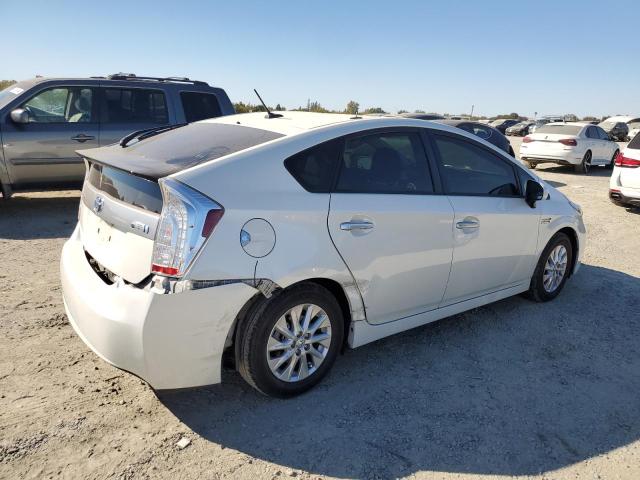 Photo 2 VIN: JTDKN3DP6F3075117 - TOYOTA PRIUS PLUG 