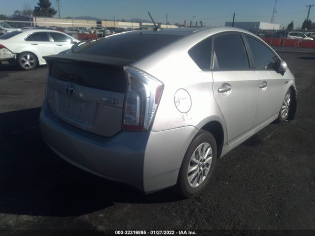 Photo 3 VIN: JTDKN3DP8C3016985 - TOYOTA PRIUS PLUG-IN 