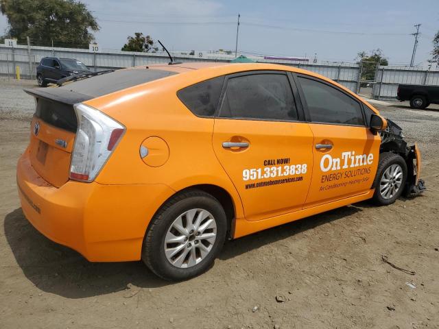 Photo 2 VIN: JTDKN3DP8C3017635 - TOYOTA PRIUS 