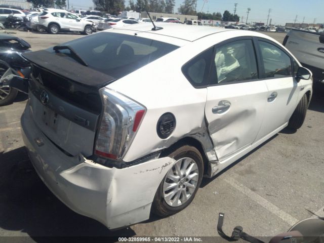 Photo 3 VIN: JTDKN3DP8C3021149 - TOYOTA PRIUS PLUG-IN 