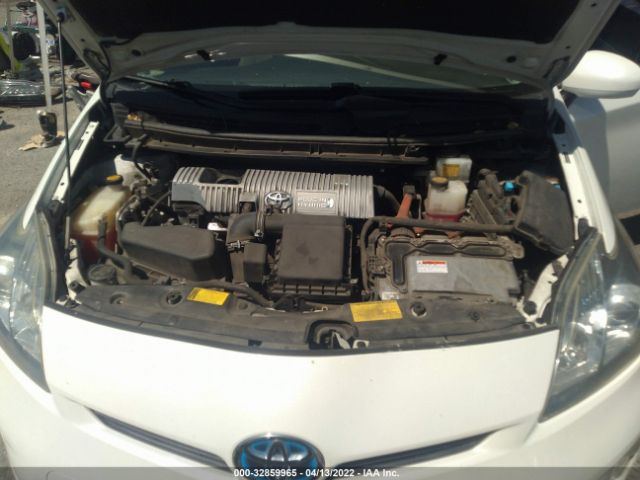 Photo 9 VIN: JTDKN3DP8C3021149 - TOYOTA PRIUS PLUG-IN 