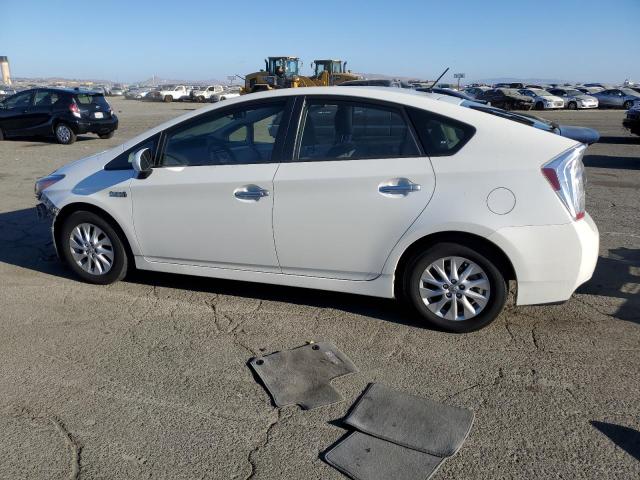 Photo 1 VIN: JTDKN3DP8E3058561 - TOYOTA PRIUS PLUG 