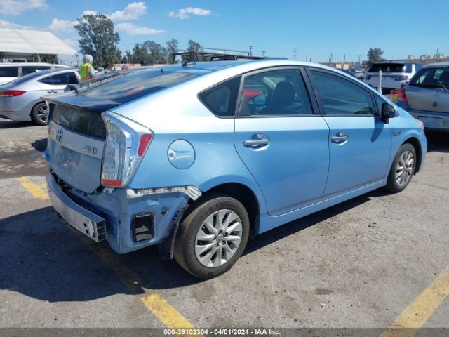 Photo 3 VIN: JTDKN3DP9E3056348 - TOYOTA PRIUS PLUG-IN 