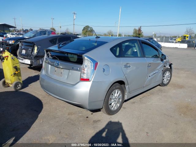 Photo 3 VIN: JTDKN3DPXC3026255 - TOYOTA PRIUS PLUG-IN 