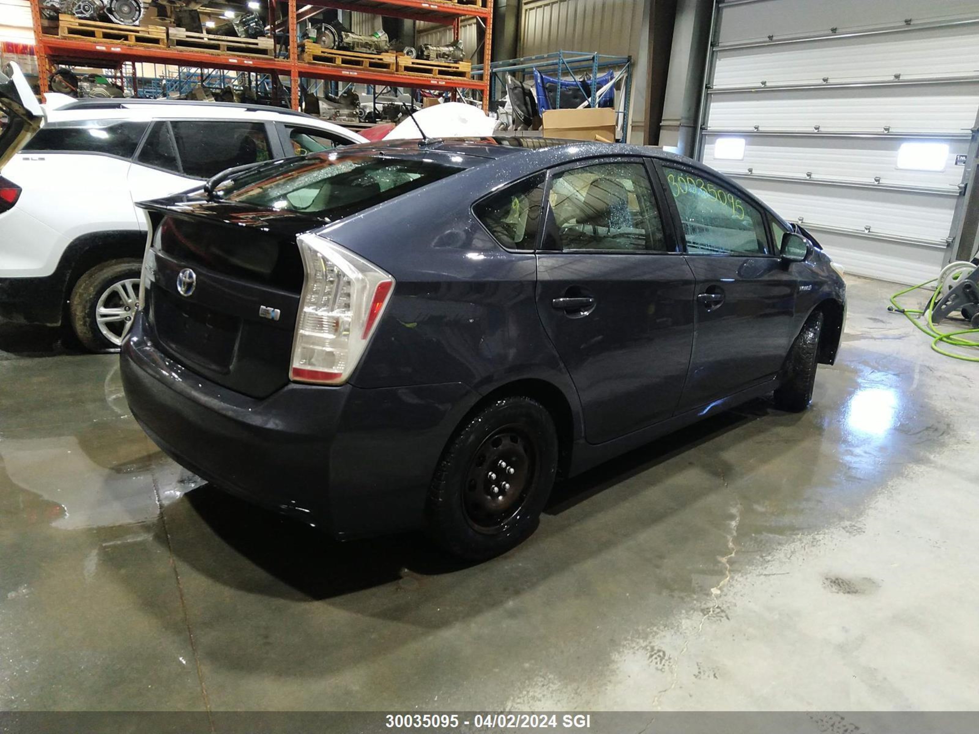 Photo 3 VIN: JTDKN3DU0A0074318 - TOYOTA PRIUS 