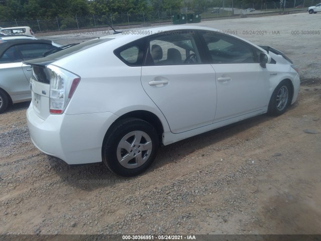 Photo 3 VIN: JTDKN3DU0A0161457 - TOYOTA PRIUS 