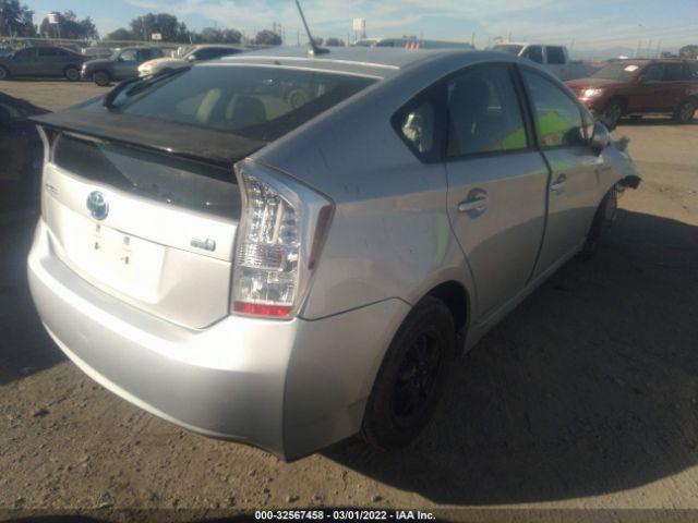 Photo 3 VIN: JTDKN3DU0A0208762 - TOYOTA PRIUS 