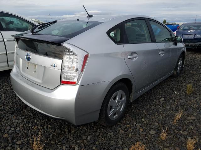 Photo 3 VIN: JTDKN3DU0A1010807 - TOYOTA PRIUS 