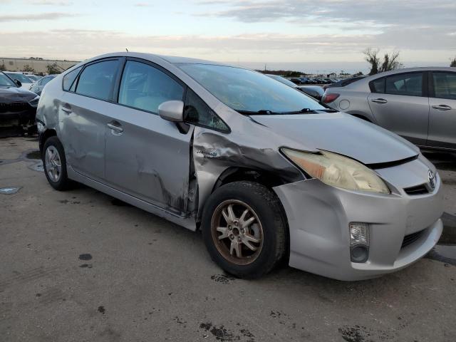 Photo 3 VIN: JTDKN3DU0A1103570 - TOYOTA PRIUS 