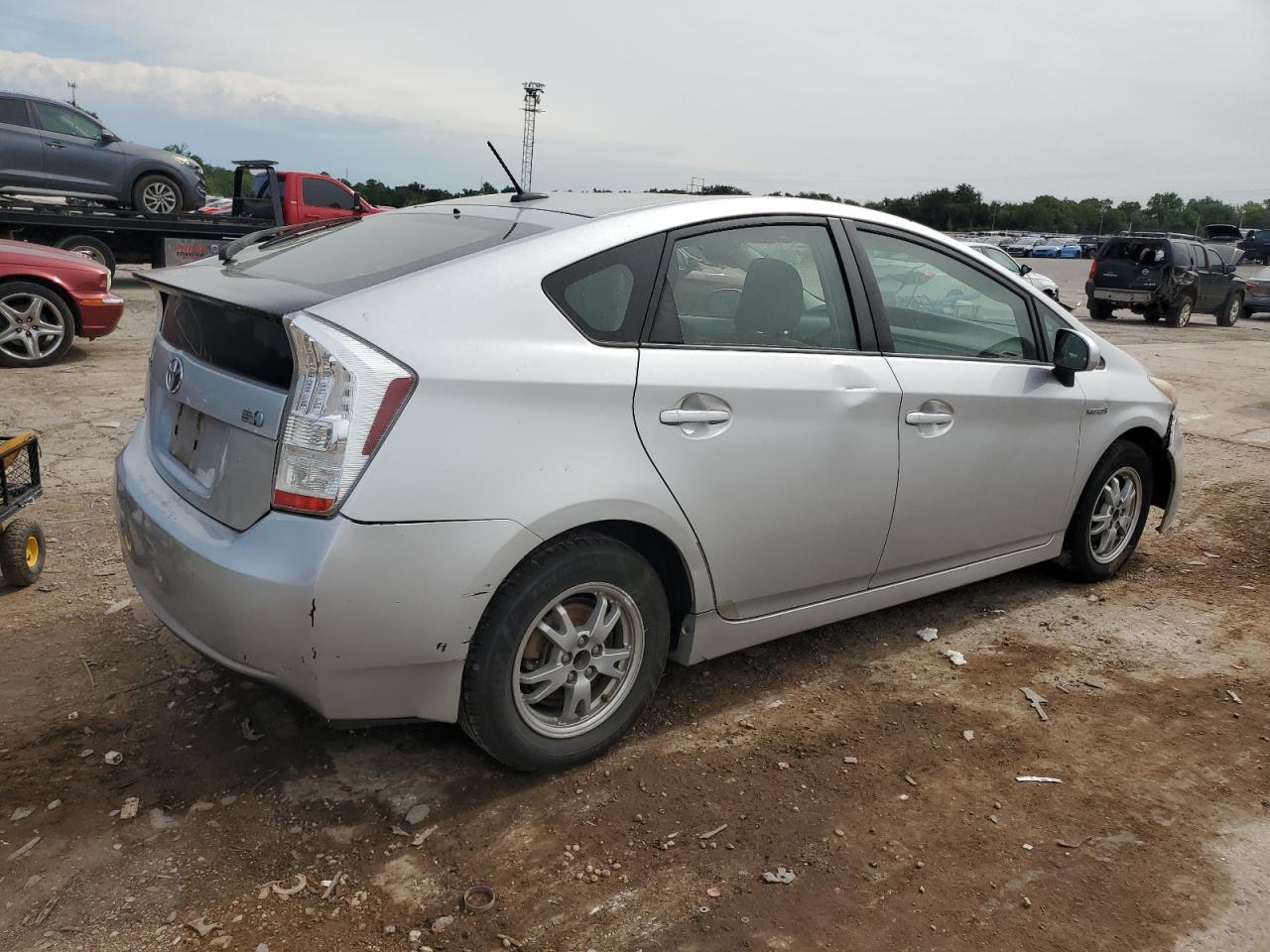 Photo 2 VIN: JTDKN3DU0A5188645 - TOYOTA PRIUS 