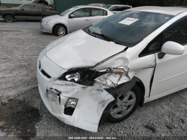 Photo 5 VIN: JTDKN3DU0B0327476 - TOYOTA PRIUS 