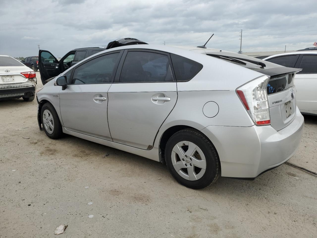 Photo 1 VIN: JTDKN3DU0B1386280 - TOYOTA PRIUS 