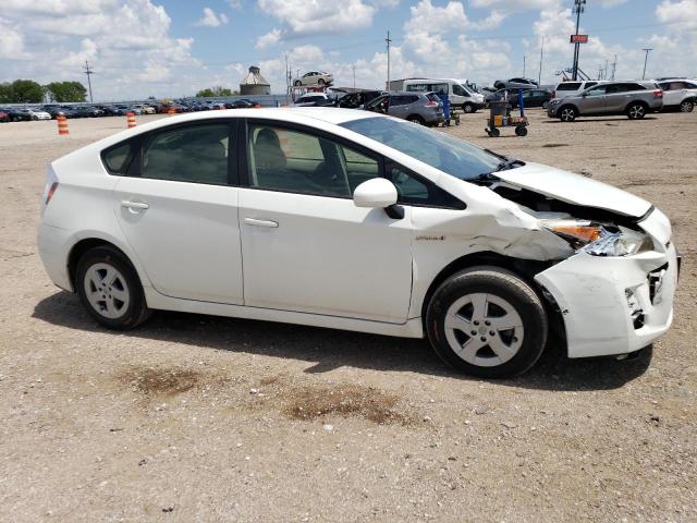 Photo 3 VIN: JTDKN3DU0B1411663 - TOYOTA PRIUS 