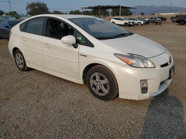 Photo 3 VIN: JTDKN3DU0B1432660 - TOYOTA PRIUS 