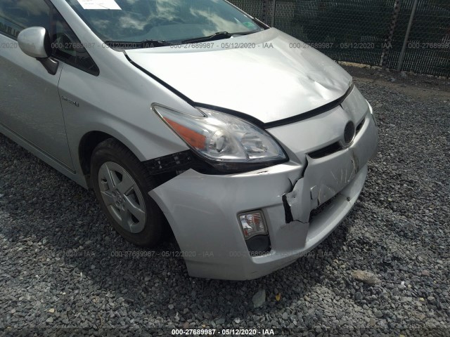 Photo 5 VIN: JTDKN3DU0B1455288 - TOYOTA PRIUS 