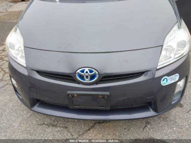 Photo 5 VIN: JTDKN3DU0B5305710 - TOYOTA PRIUS 