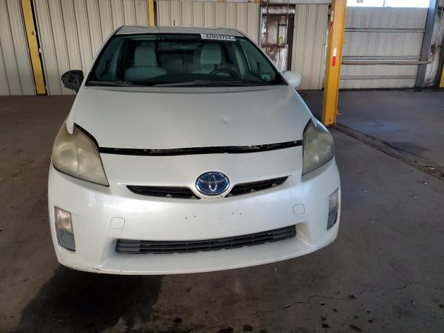 Photo 4 VIN: JTDKN3DU0B5353823 - TOYOTA PRIUS 