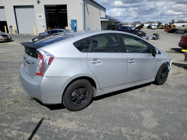 Photo 2 VIN: JTDKN3DU0C0336261 - TOYOTA PRIUS 