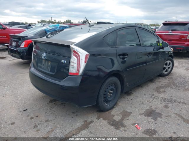 Photo 3 VIN: JTDKN3DU0C1488891 - TOYOTA PRIUS 