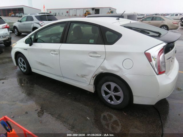 Photo 2 VIN: JTDKN3DU0C1506340 - TOYOTA PRIUS 