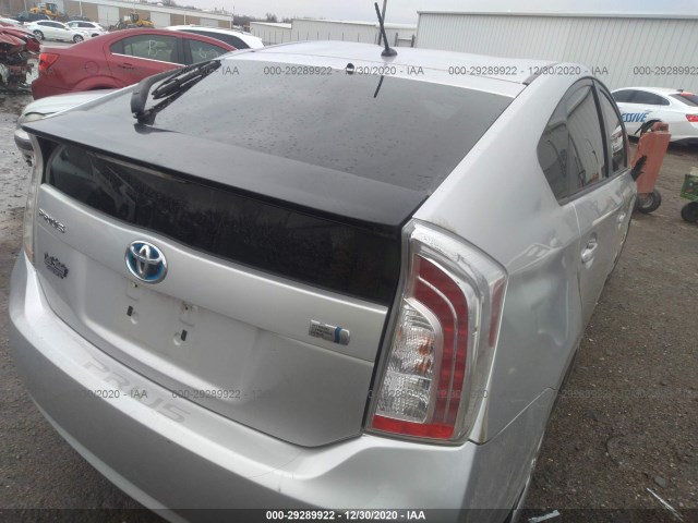 Photo 3 VIN: JTDKN3DU0C1520402 - TOYOTA PRIUS 