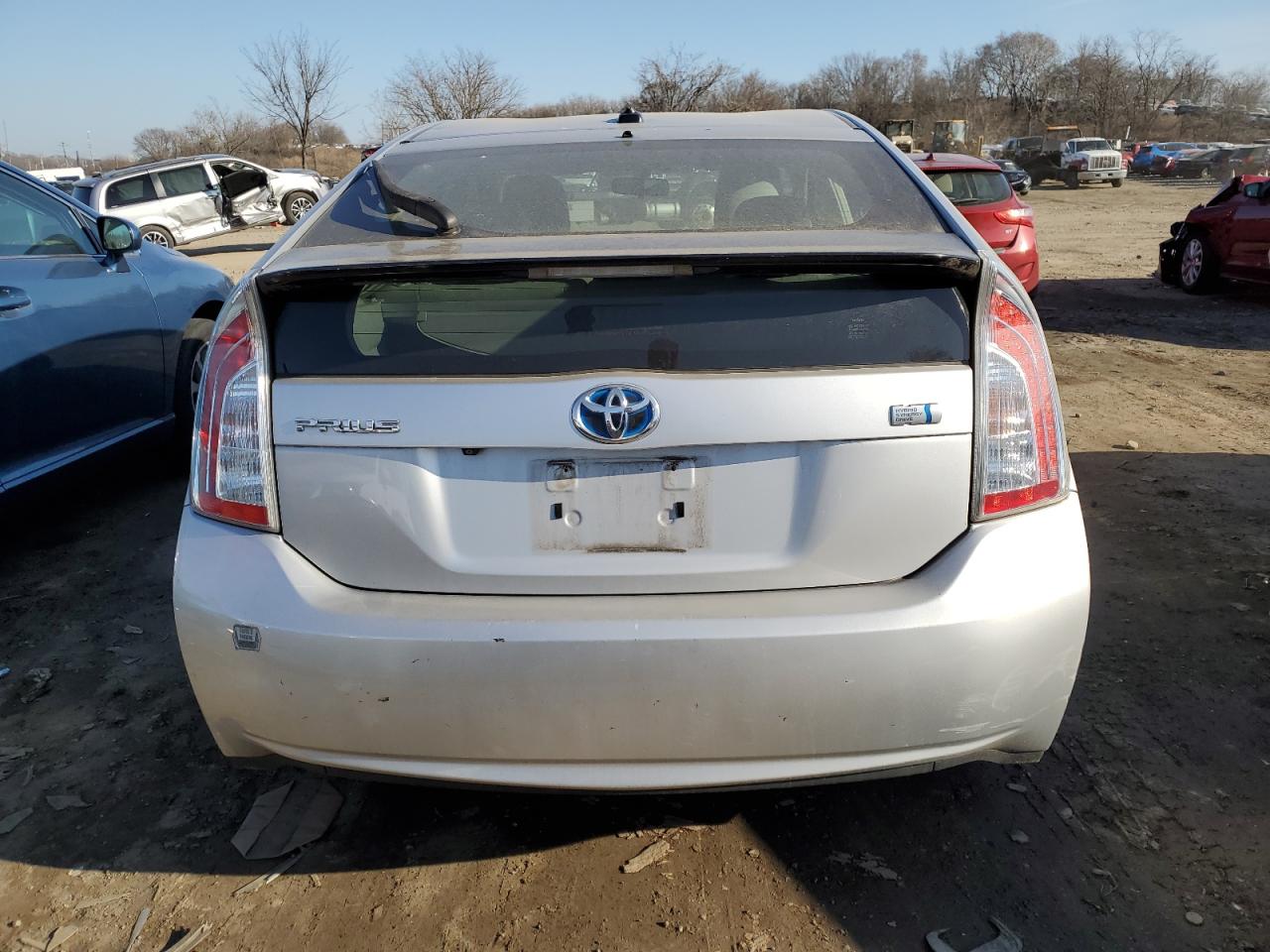 Photo 5 VIN: JTDKN3DU0C1546336 - TOYOTA PRIUS 