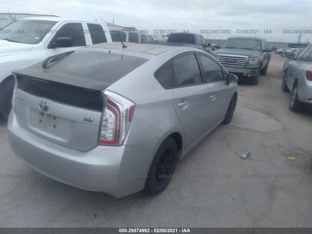 Photo 3 VIN: JTDKN3DU0C1554727 - TOYOTA PRIUS 