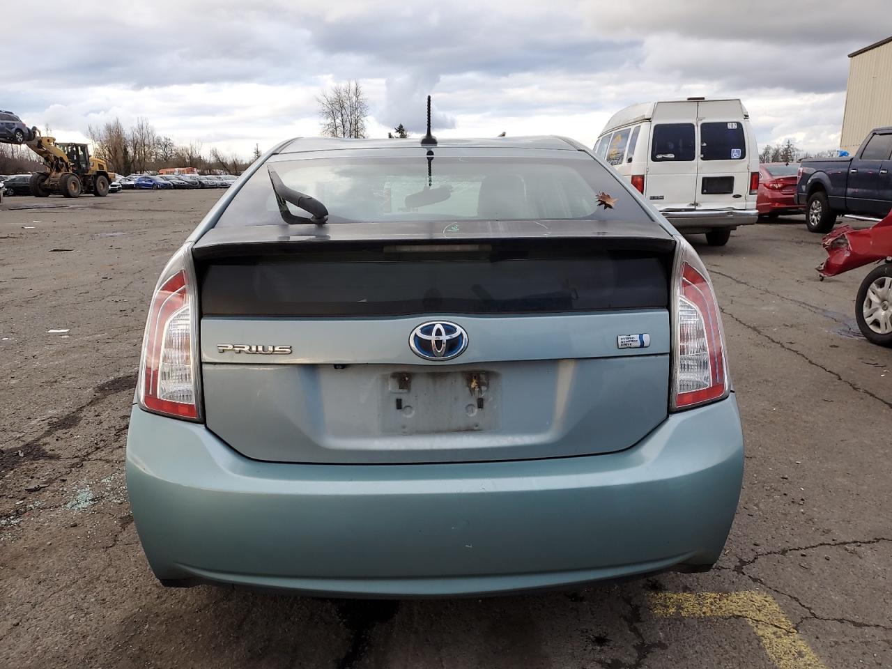 Photo 5 VIN: JTDKN3DU0C5423449 - TOYOTA PRIUS 