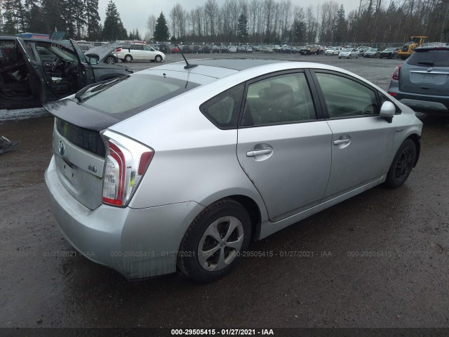 Photo 3 VIN: JTDKN3DU0C5516102 - TOYOTA PRIUS 