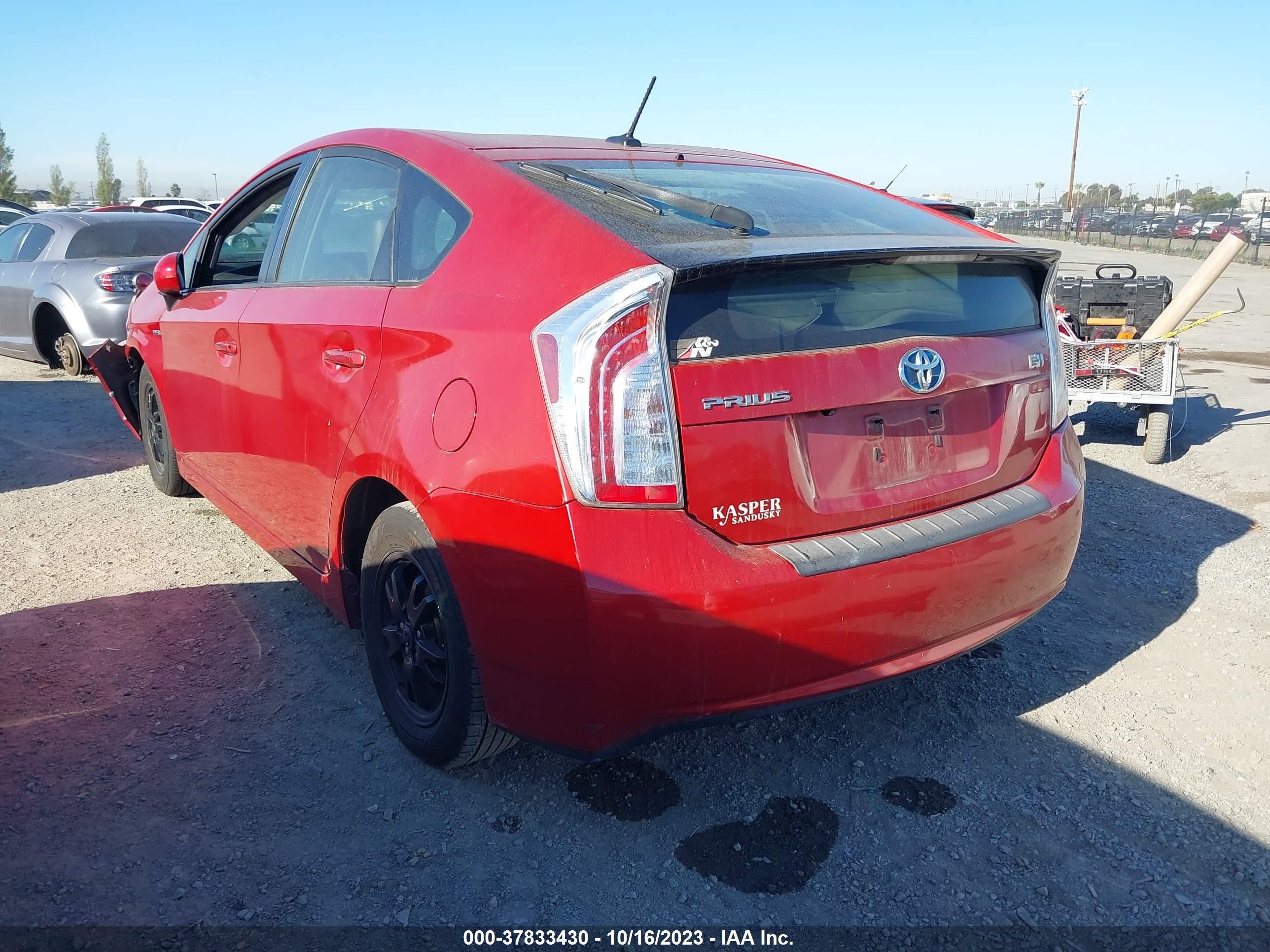 Photo 2 VIN: JTDKN3DU0D1618492 - TOYOTA PRIUS 