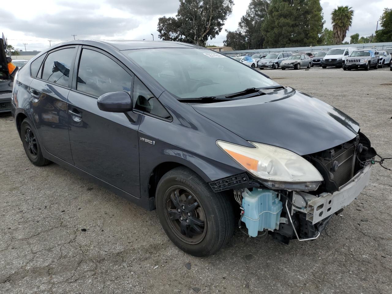 Photo 3 VIN: JTDKN3DU0D1635602 - TOYOTA PRIUS 