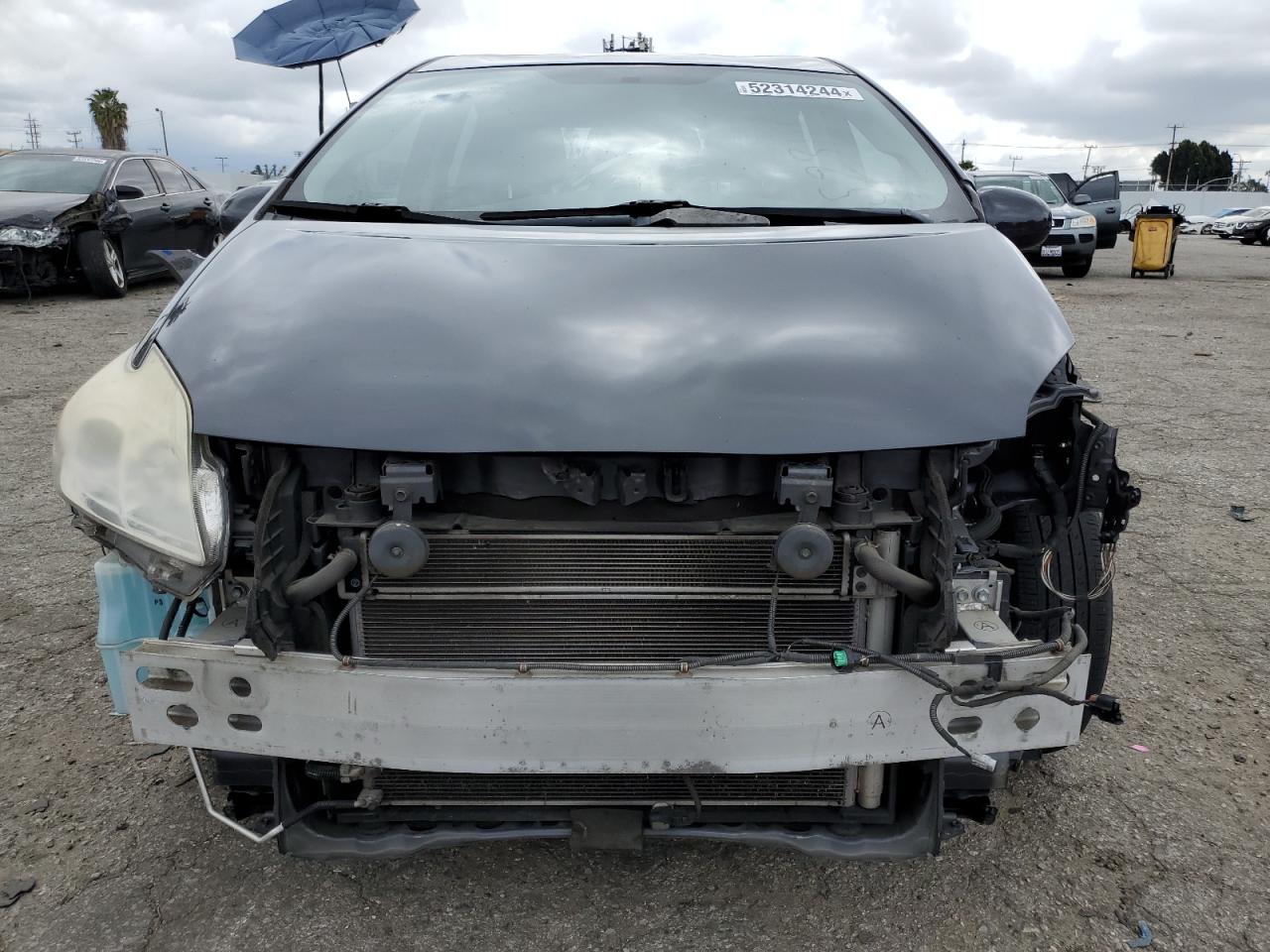 Photo 4 VIN: JTDKN3DU0D1635602 - TOYOTA PRIUS 