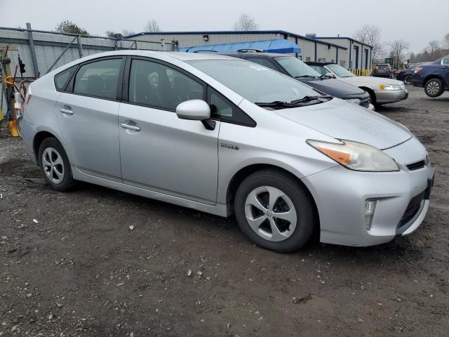 Photo 3 VIN: JTDKN3DU0D1646471 - TOYOTA PRIUS 