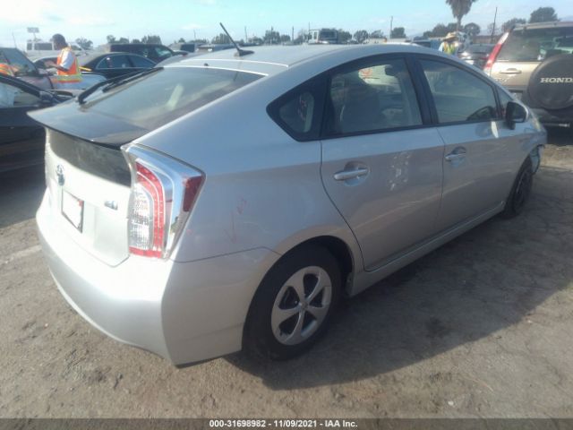 Photo 3 VIN: JTDKN3DU0D1734856 - TOYOTA PRIUS 