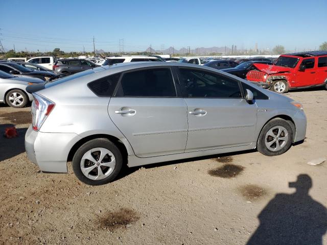 Photo 2 VIN: JTDKN3DU0D5556200 - TOYOTA PRIUS 