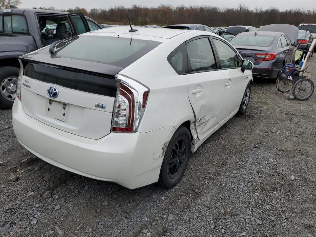 Photo 2 VIN: JTDKN3DU0D5565317 - TOYOTA PRIUS 