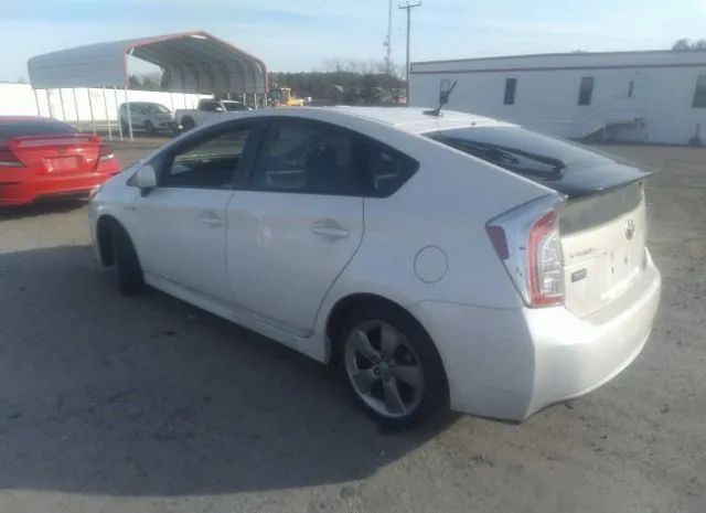 Photo 2 VIN: JTDKN3DU0D5570744 - TOYOTA PRIUS 