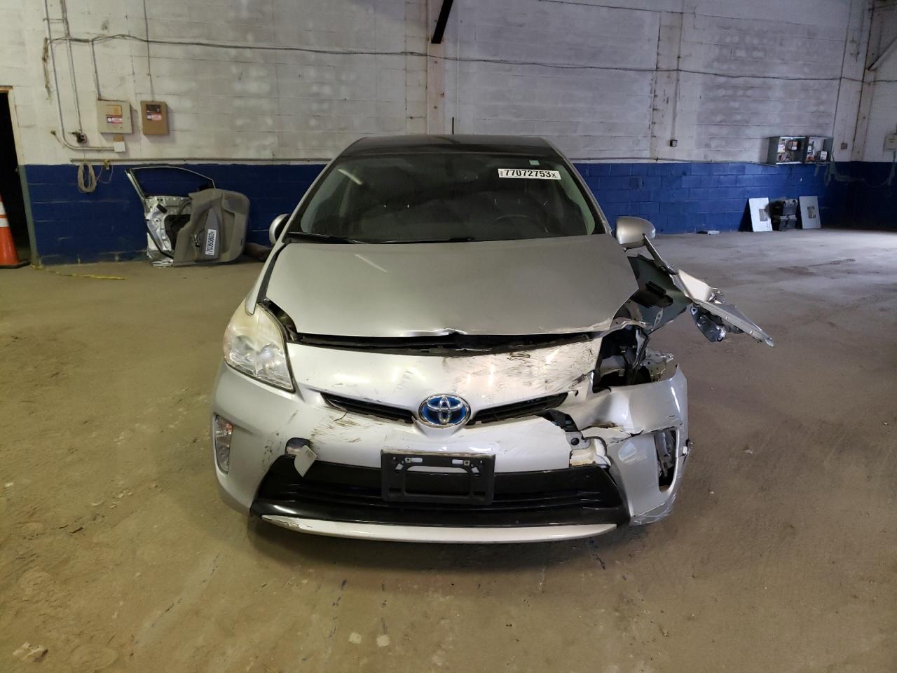 Photo 4 VIN: JTDKN3DU0D5618405 - TOYOTA PRIUS 