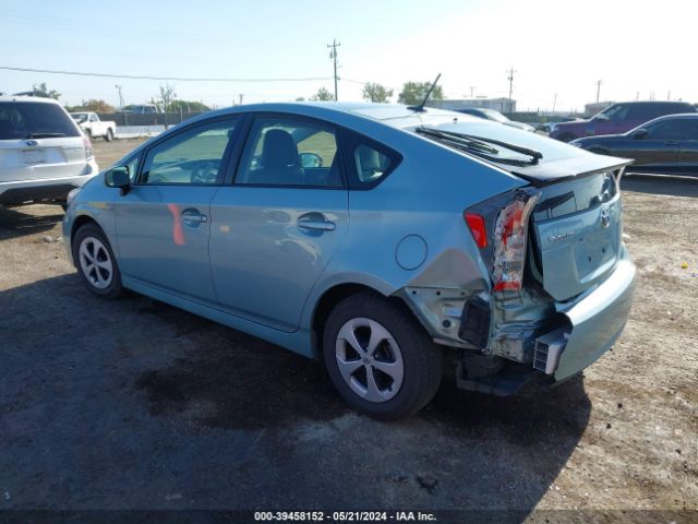 Photo 2 VIN: JTDKN3DU0D5630067 - TOYOTA PRIUS 