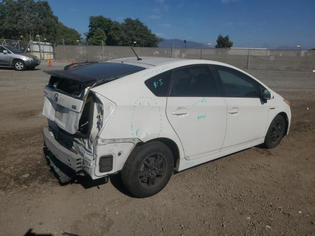 Photo 2 VIN: JTDKN3DU0D5631137 - TOYOTA PRIUS 